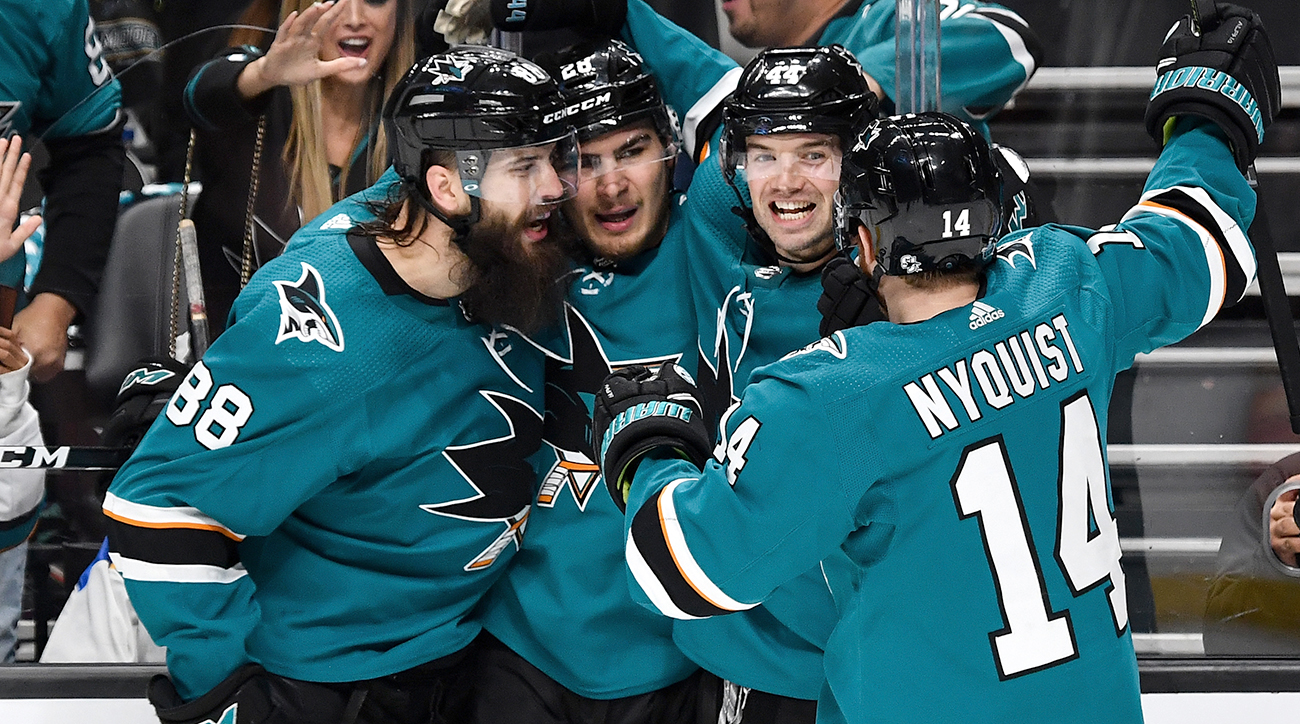 sharks-blues-game-1.jpg